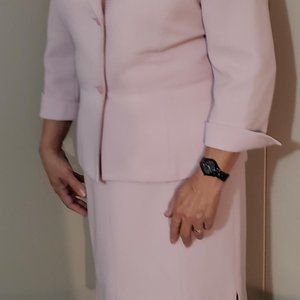 Women's business suit